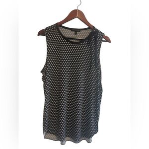 Banana Republic sleeveless black and white blouse, longer in back, bow, Medium